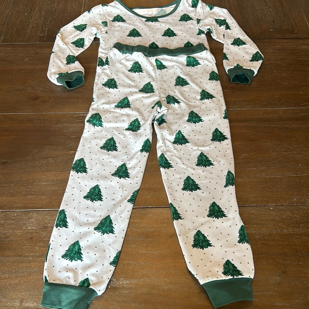The Royal Standard Christmas Tree 2-Piece Pajama Set